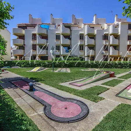 Felicidad شقة دينايا